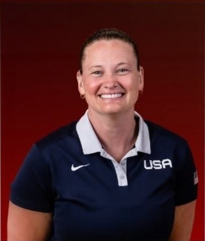 Lindsay Stergio